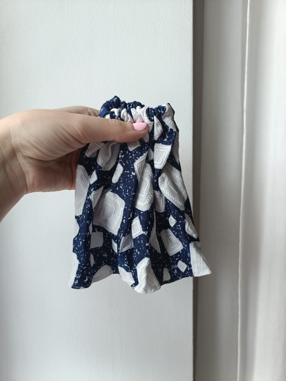 spódniczka jersey granatowo-biała.jpg